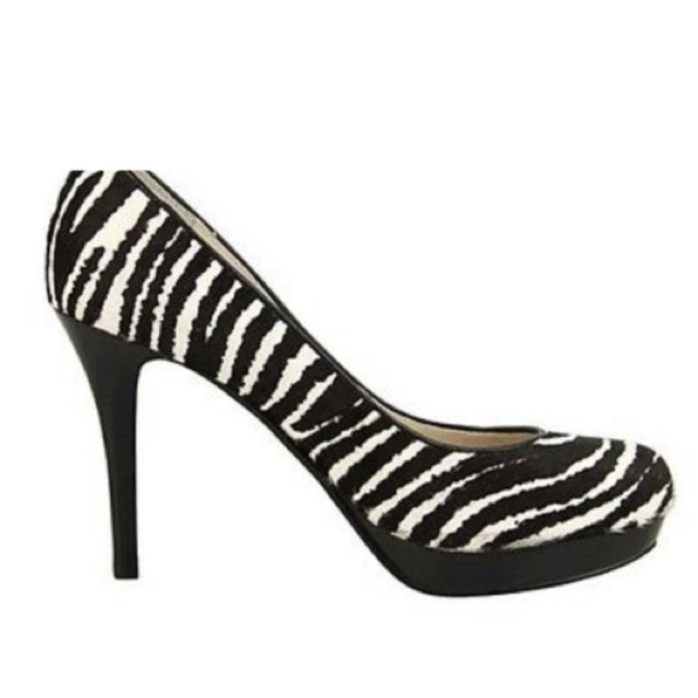 Michael Kors Black and White Zebra Print IONNA Slip On Platform Heels Pumps 6.5